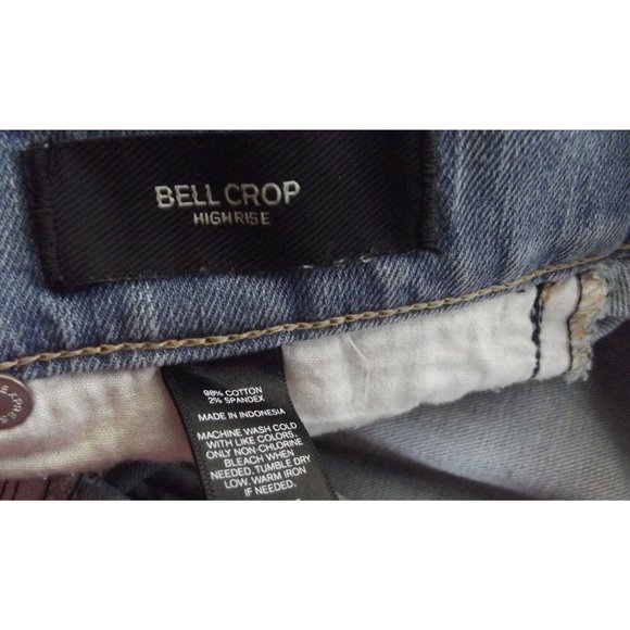 Express Size 2 Light Distressed Bell Crop High Rise Released Hems Jeans - Picture 9 of 10